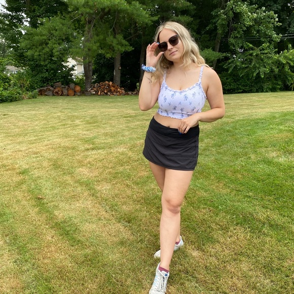 Meet your Posher, Nichole - Picture 6 of 6